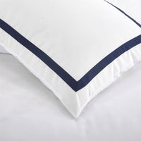 HKM-853075 Elegant Hotel Style Three-Piece Home Textile Set with Plain Weave Polyester Fabric