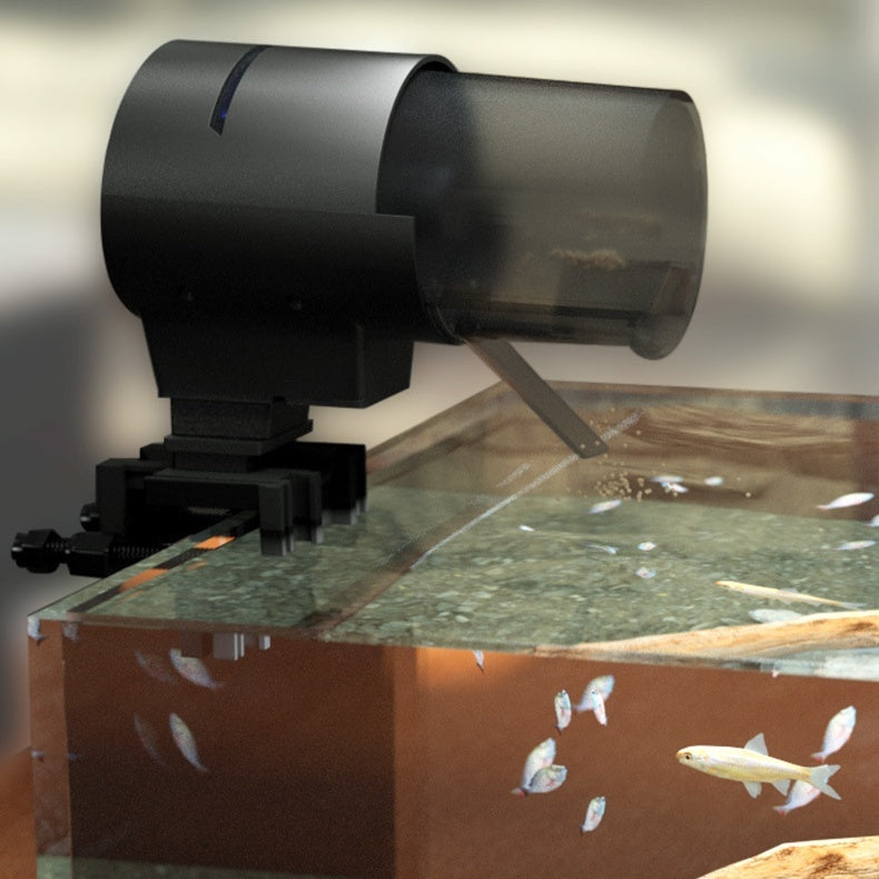 HKM-853587 Automatic Fish Feeder with 210ml Capacity, Battery Operated, Black Plastic Design