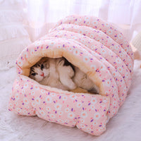 HKM-854867 Cozy Removable Cat Nest - Warm Shelter for Cats Under 15kg in Floral Designs