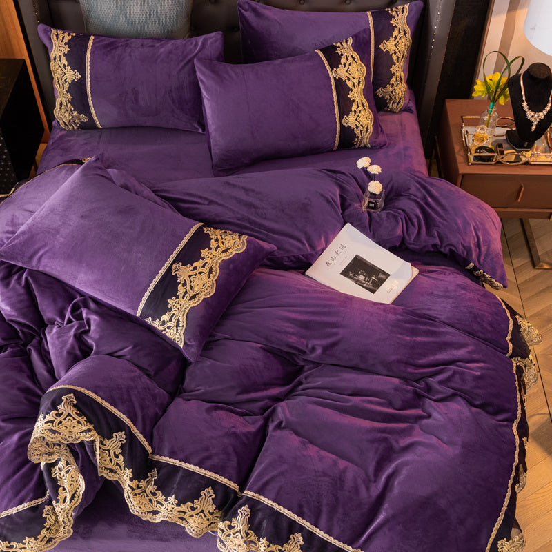 HKM-855059 Nordic Style Four-Piece Winter Bed Set with Solid Plush Polyester Lining