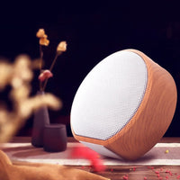 HKM-856083 Wood Grain Bluetooth Speaker with USB Connection, Built-in Lithium Battery, Portable Design