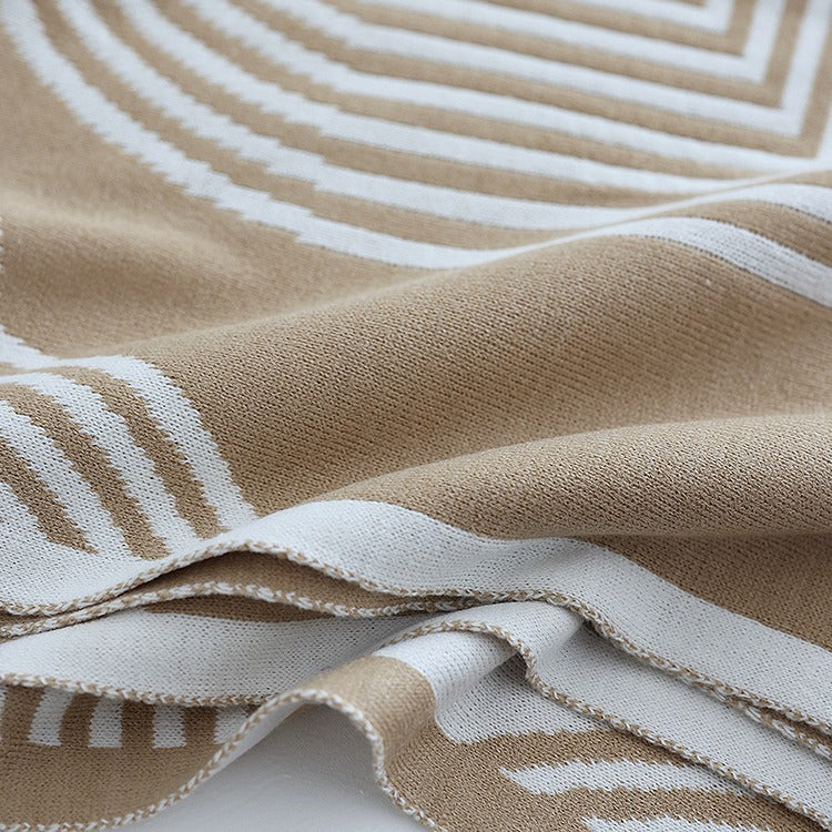 HKM-857683 Khaki and Light Gray Geometric Knitted Blanket, 130x180 cm