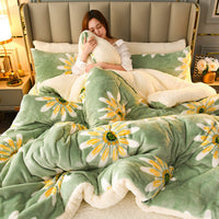 HKM-859667 Thick Lamb Fleece Winter Quilt - Warm Flannel in Various Colors and Sizes