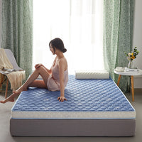 HKM-863443 High Rebound 3D Stereo Latex Mat Tatami Mattress with Lamb Wool Fabric and Breathable Design