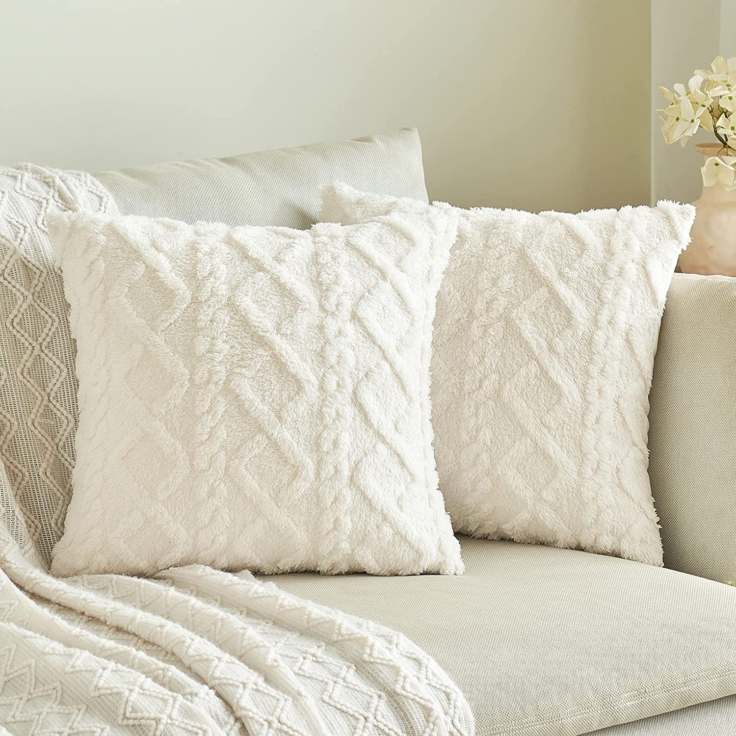 HKM-867475 Plush Jacquard Cut Flower Pillow Cover - Solid Color & Geometric Patterns