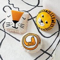 HKM-868627 Modern Minimalist Lion Pillow Cover - Animal Head Design, 45 x 45 cm, Available in Yellow, White, and Slender Dog Styles
