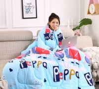 HKM-869203 Floral Pattern Warm Quilt Made with Chemical Fiber and Acetate Fabric