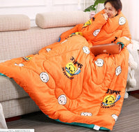 HKM-869203 Floral Pattern Warm Quilt Made with Chemical Fiber and Acetate Fabric