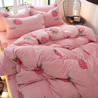 HKM-872339 Flannel Bedding Set of 4 with Cute Floral Patterns - Includes Bed Sheet Cover, Quilt Cover, and Pillowcase