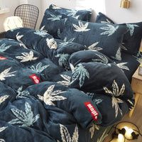 HKM-872339 Flannel Bedding Set of 4 with Cute Floral Patterns - Includes Bed Sheet Cover, Quilt Cover, and Pillowcase