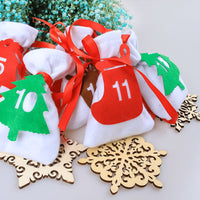 HKM-872467 Christmas Countdown Hanging Bag Calendar – Felt, 11x16cm, 24 Pack, Decorative Storage with Rope