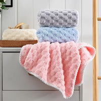 HKM-872595 Soft Absorbent Coral Fleece Bath Towel in Milky White, Light Gray, Pink, Sky Blue, Light Green
