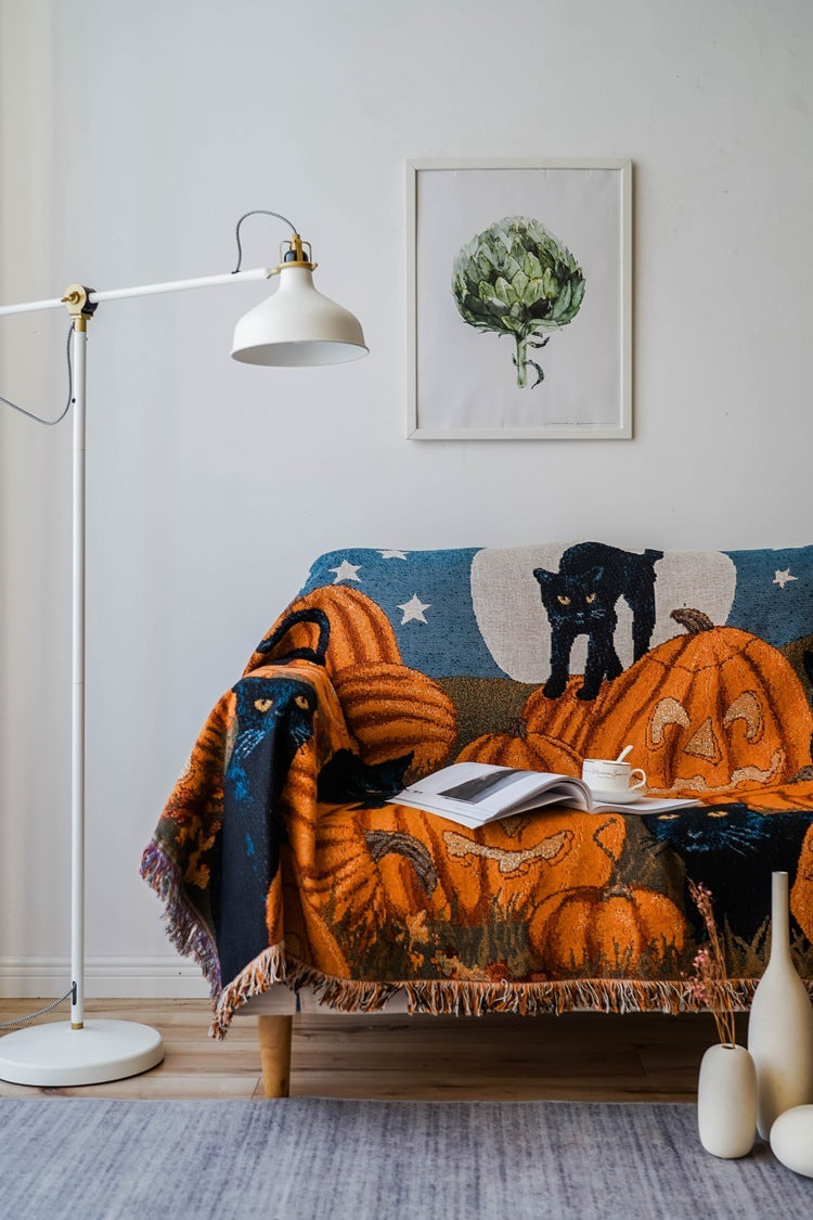 HKM-873171 Halloween-Inspired Cotton and Polyester Tassel Line Blanket for Sofa, Bed, and Window Sill