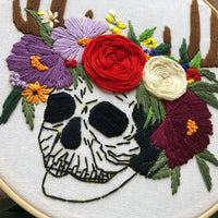 HKM-875155 Beginner's Three Dimensional Embroidery Kit - Cotton & Linen, Modern Designs (Skull Flowers, Pumpkin Spider Web, Halloween Pumpkin)