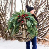 HKM-875283 Pine Cone Christmas Wreath with Animal Farm Design - Handmade Pastoral Decor