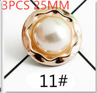HKM-879763 Natural Resin Detachable Brooch with Strong Fragrance - 25mm Unique Decorative Accessory