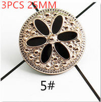HKM-879763 Natural Resin Detachable Brooch with Strong Fragrance - 25mm Unique Decorative Accessory