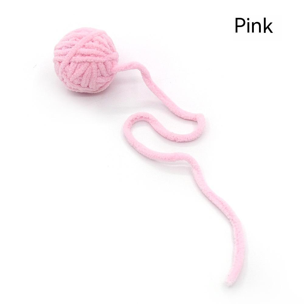 HKM-880531 Colorful Plush Cat Self-Play Toy Ball with Tail - 5cm Diameter