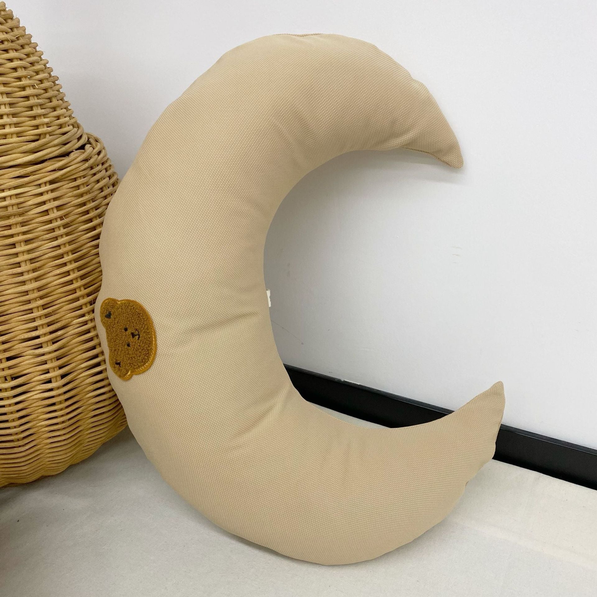 HKM-881363 Baby Comfort Pillow - Long Cylindrical and Moon Shape, Soft Cotton Fill for Enhanced Sleep Support in Various Colors