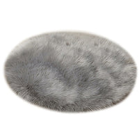 HKM-883155 Artificial Wool Plush Carpet for Living Room or Bedroom, Soft and Warm, Easy to Maintain, Gray/White, 45x45 cm