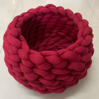 HKM-885651 Soft Plush Cat Bed with Cushion – Cozy Round Pet Nest for Cats and Small Dogs
