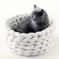 HKM-885651 Soft Plush Cat Bed with Cushion – Cozy Round Pet Nest for Cats and Small Dogs