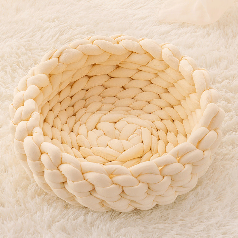 HKM-885651 Soft Plush Cat Bed with Cushion – Cozy Round Pet Nest for Cats and Small Dogs