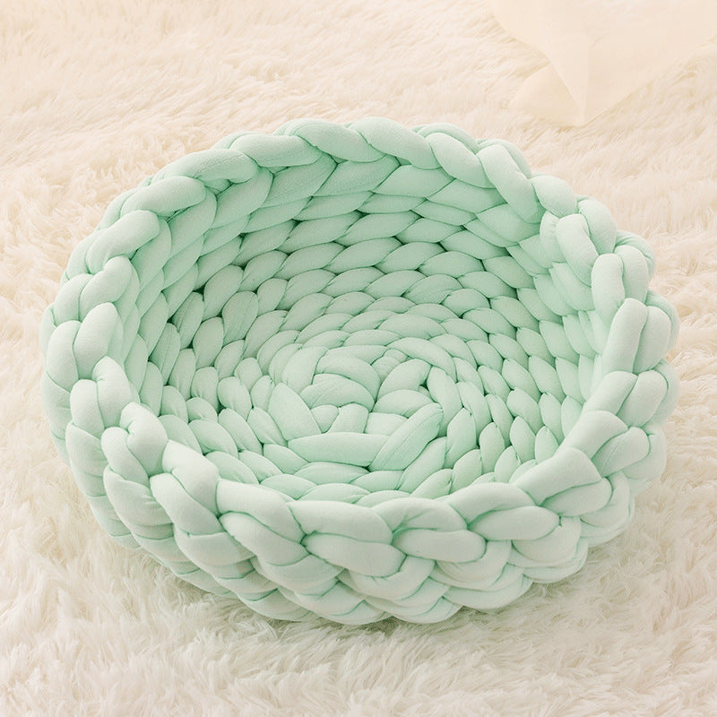 HKM-885651 Soft Plush Cat Bed with Cushion – Cozy Round Pet Nest for Cats and Small Dogs