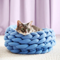 HKM-885651 Soft Plush Cat Bed with Cushion – Cozy Round Pet Nest for Cats and Small Dogs