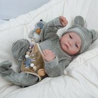 HKM-889811 Lifelike 18 Inch Silicone Reborn Baby Doll for Kids, Realistic Newborn Doll Toy Set