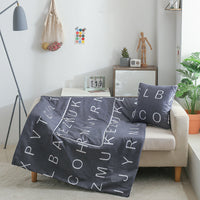 HKM-890579 Dual-Use Cushion Quilt in Modern Designs and Soft Chemical Fiber Filling