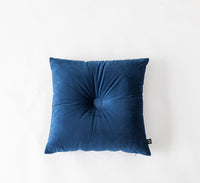 HKM-893651 Nordic-Inspired Cotton Linen Lumbar Cushion Pillow with Button Detail