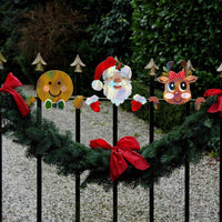 HKM-894547 Festive Santa Claus and Snowman Plastic Fence Peeker Decoration for Holiday Home and Garden Decor
