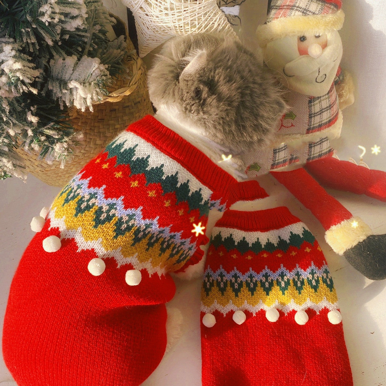 HKM-898451 Festive Red Christmas Clothes for Cats and Dogs – Sizes XS to XXL