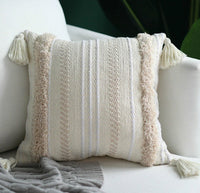 HKM-899475 Morocco Geometric Black and White Tufted Tassel Pillowcase 45x45cm