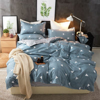 HKM-900115 Urban Plant and Flower Print Quilted Bedding Set - 4 Pieces in Polyester Fiber