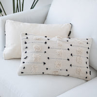 HKM-901715 Moroccan Style Black and White Geometric Pillowcase with Tassels 30x50cm