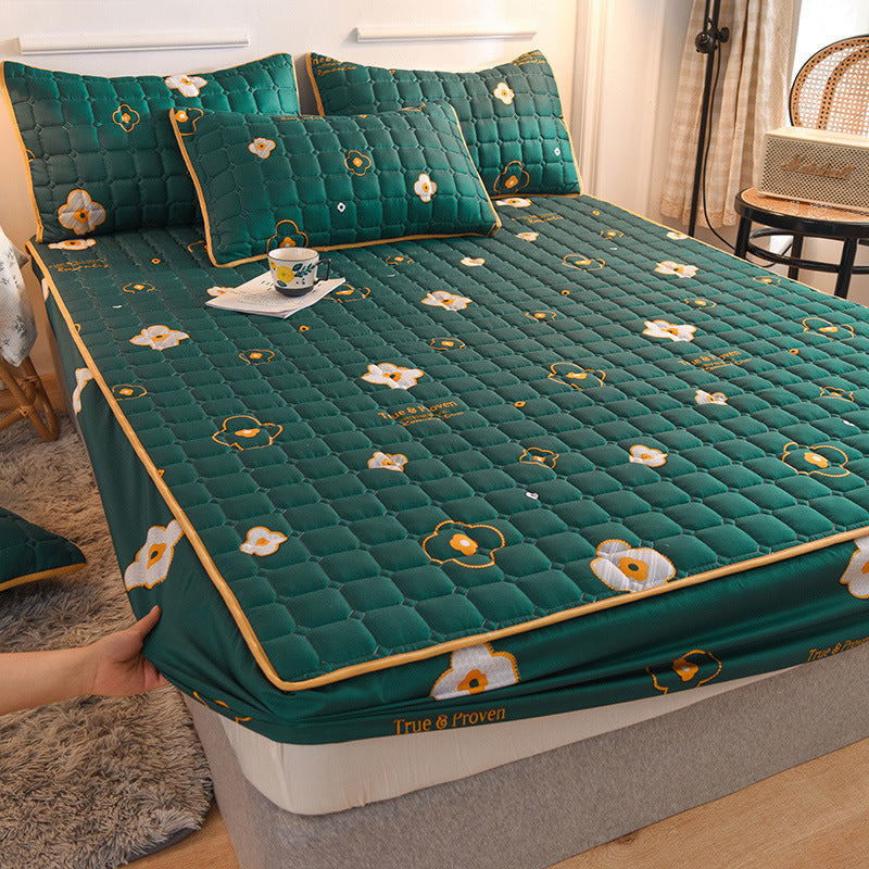 HKM-902867 Heart-Shaped Thin Mattress Dustproof Protection Cover - Full Bedding Set with Quilted Design
