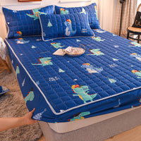 HKM-902867 Heart-Shaped Thin Mattress Dustproof Protection Cover - Full Bedding Set with Quilted Design