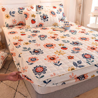HKM-902867 Heart-Shaped Thin Mattress Dustproof Protection Cover - Full Bedding Set with Quilted Design
