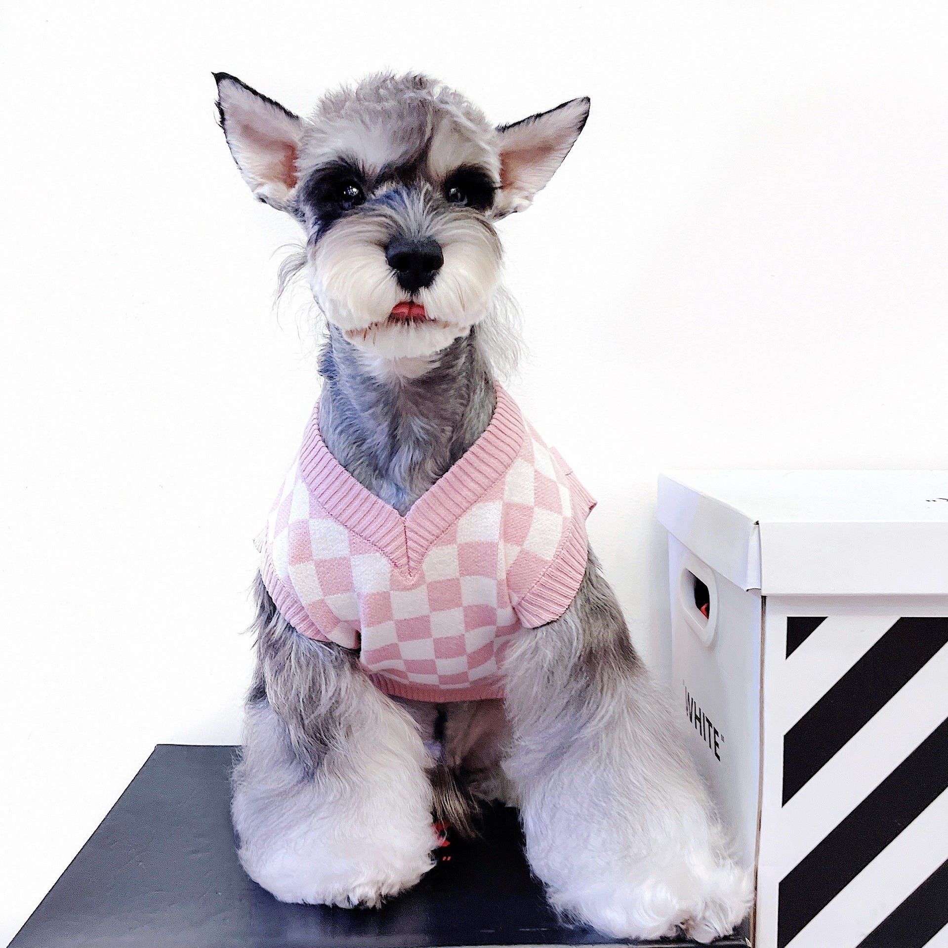 HKM-903059 Pet Cute Pink Checkerboard Vest Sweater for Dogs and Cats