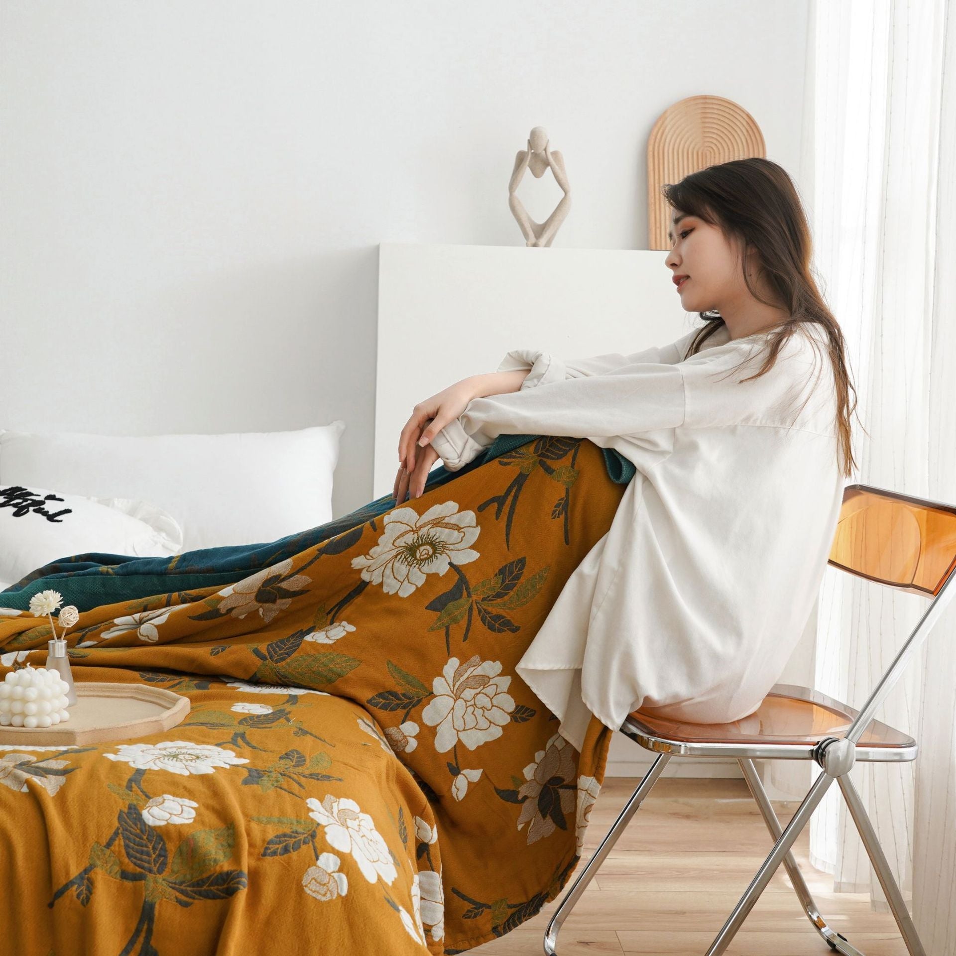 HKM-903635 Five-Layer Cotton Yarn Double Blanket - Soft Nap Quilt in Modern Saussurea Involucrata Design
