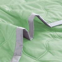 HKM-904787 Ultra Soft All-Season Reversible Comforter - Lightweight and Breathable for Home and Travel