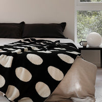 HKM-905939 Double-Faced Geometric Pattern Polyester Blanket for Cold Weather - 130cm x 160cm