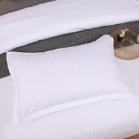 HKM-908563 Geometric Pattern Flower Bedding Set with Quilt Cover and Pillowcases, Multiple Sizes Available