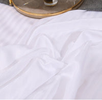 HKM-908563 Geometric Pattern Flower Bedding Set with Quilt Cover and Pillowcases, Multiple Sizes Available