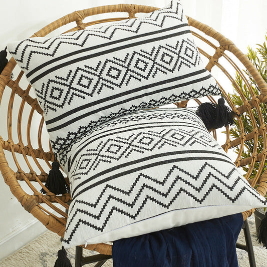 HKM-910995 Nordic Style Chenille Tassel Pillowcase in Black and White - 45x45cm & 30x50cm