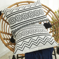 HKM-910995 Nordic Style Chenille Tassel Pillowcase in Black and White - 45x45cm & 30x50cm