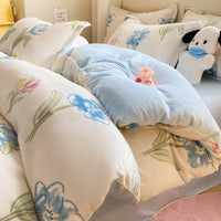 HKM-911699 Coral Velvet Four-Piece Bedding Set with Milk Fiber, Double-Sided Quilt Cover and Fitted Sheets