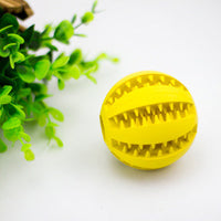 HKM-912147 Multicolor Rubber Feeding Ball with Built-in Food Storage for Cats and Dogs